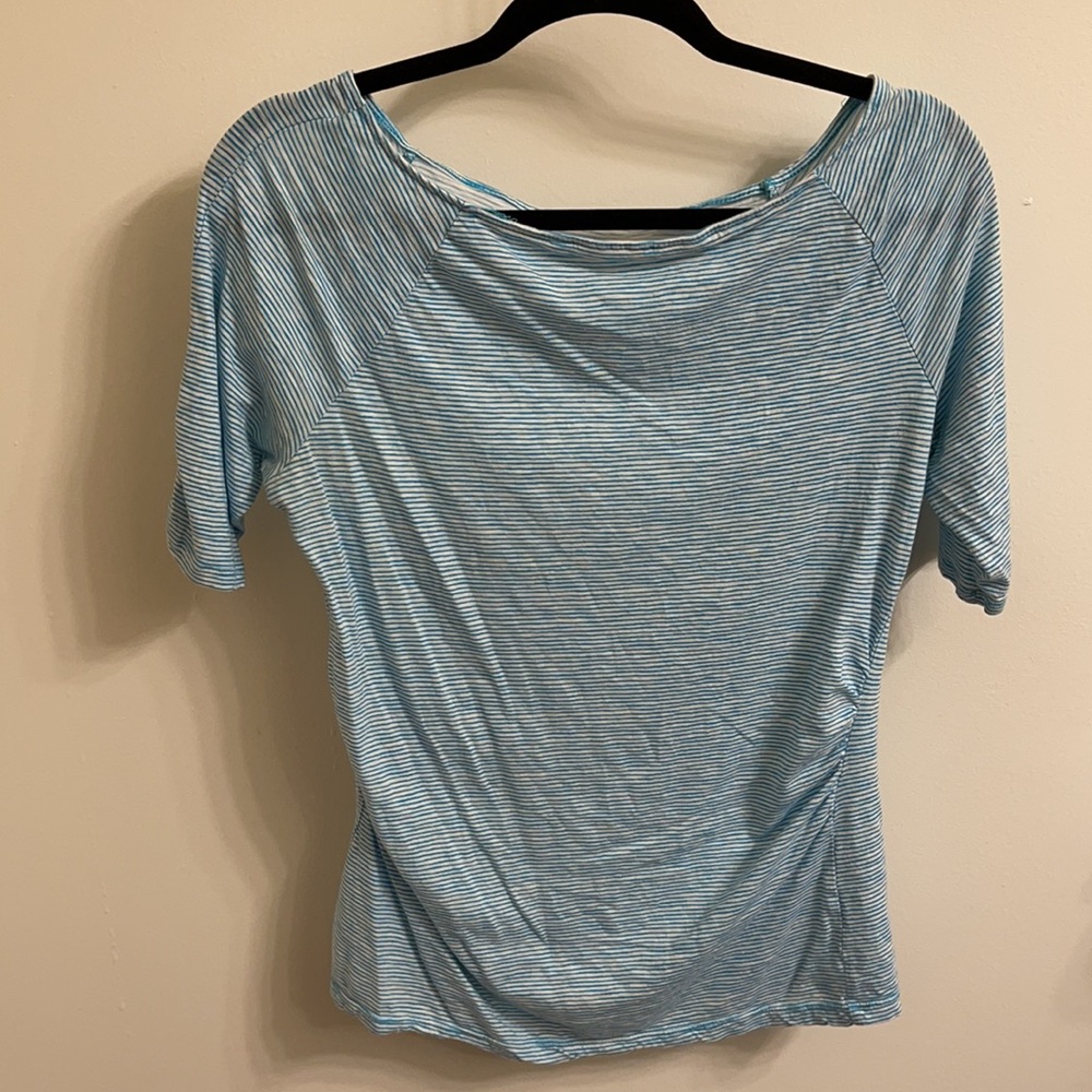 New York & Company Blouse Size L Color Blue White